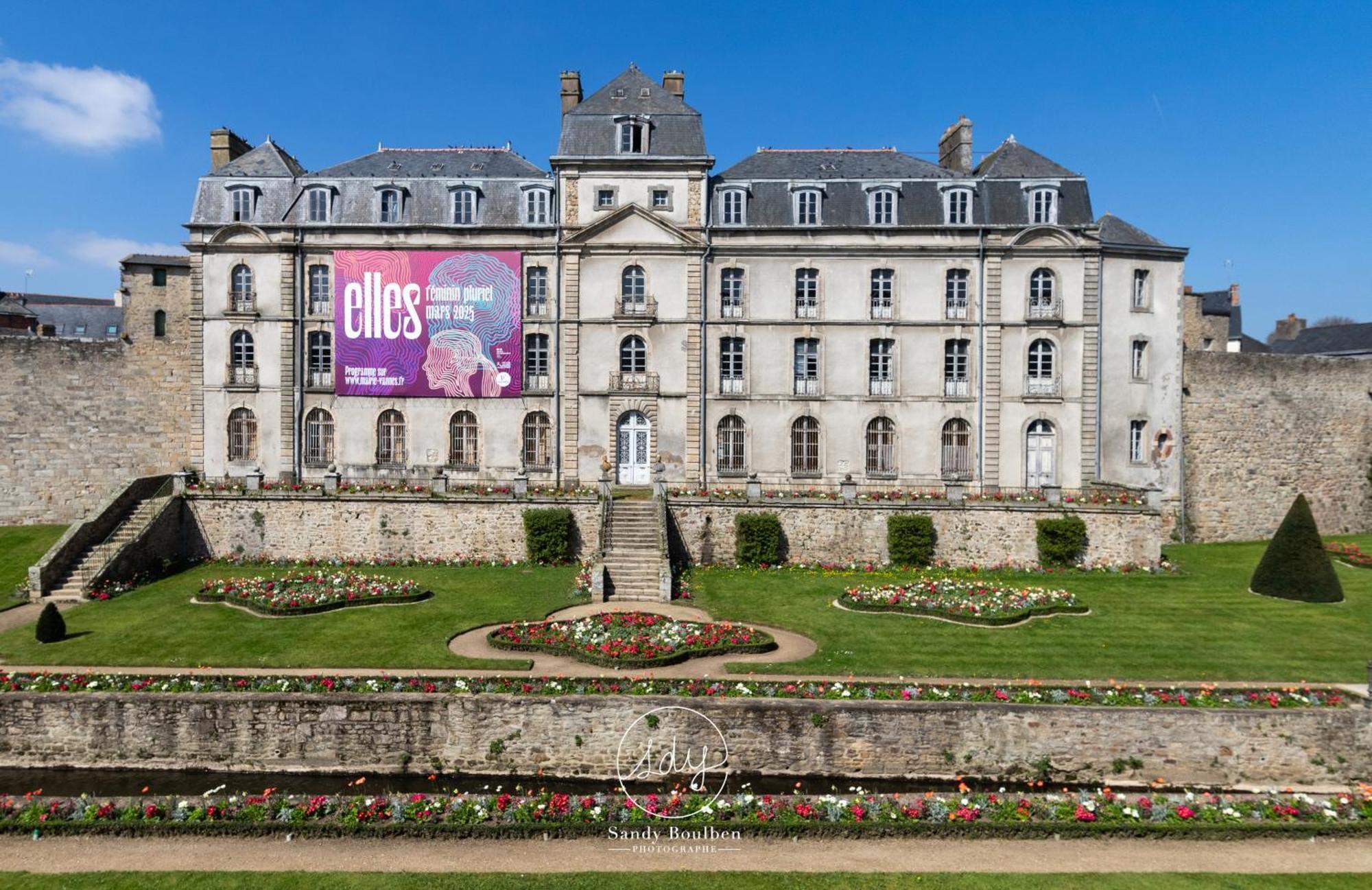 Les Remparts - 250 M From Port - Wifi - Parking - Calme Appartement *