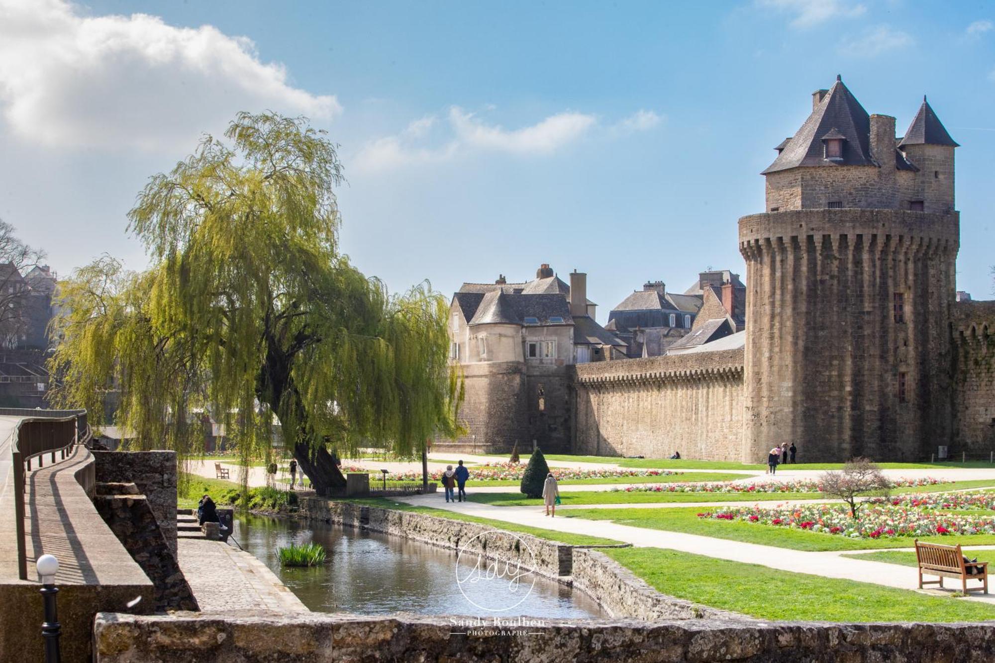 Les Remparts - 250 M From Port - Wifi - Parking - Calme *